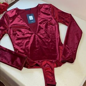 S Fashion Nova Burgandy Silk Bodysuit